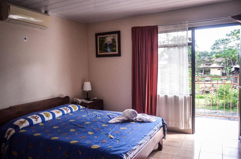 Hotel La Choza Inn La Fortuna Eksteriør bilde
